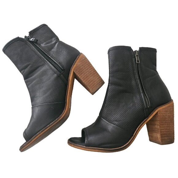 Rebels Open Toe Black Zip Booties Size Size 7.5 - Picture 1 of 6